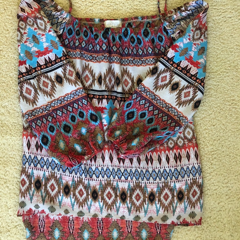 Off shoulder tribal print blouse